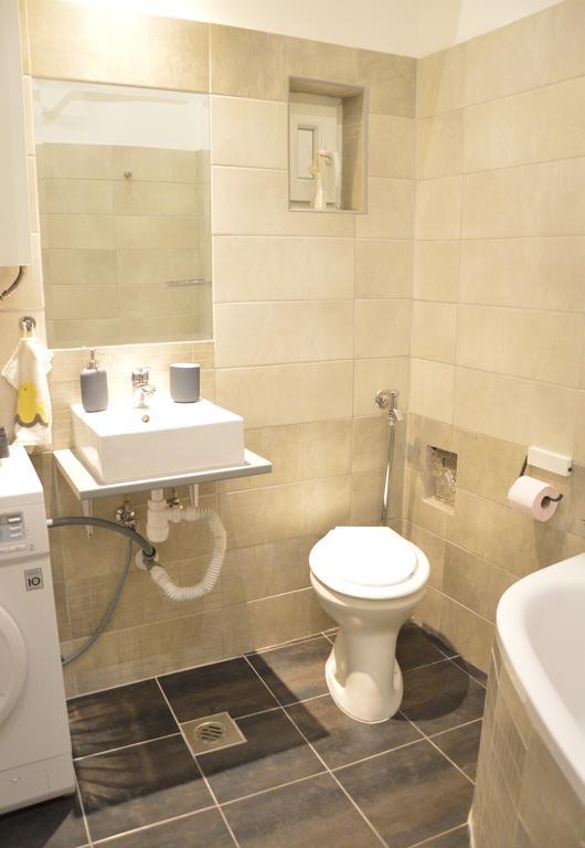 בודפשט Friendly Apartment In Center מראה חיצוני תמונה