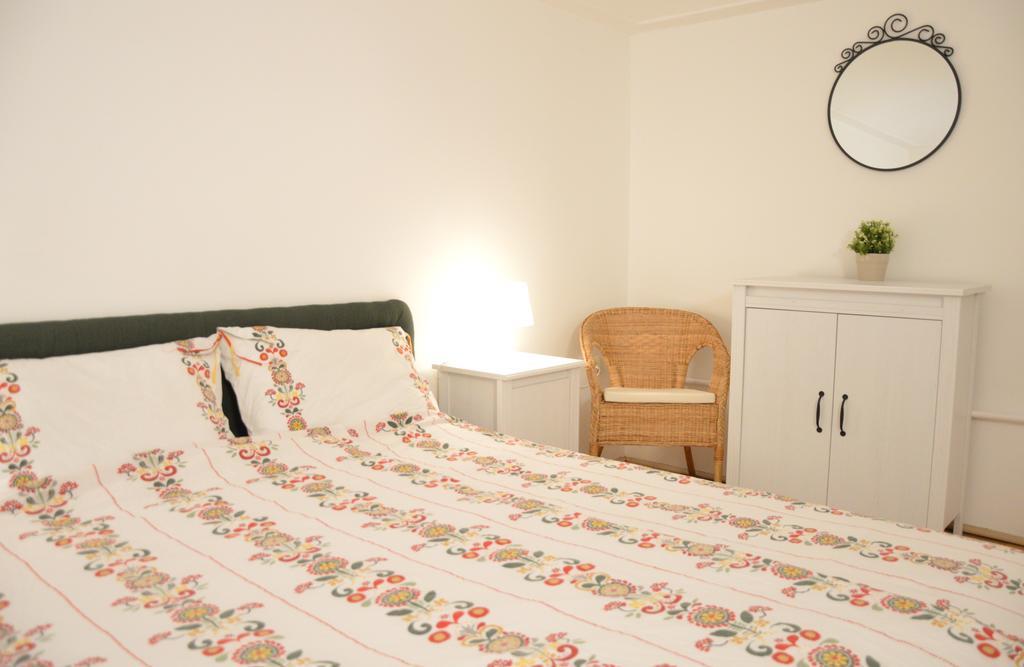 בודפשט Friendly Apartment In Center מראה חיצוני תמונה